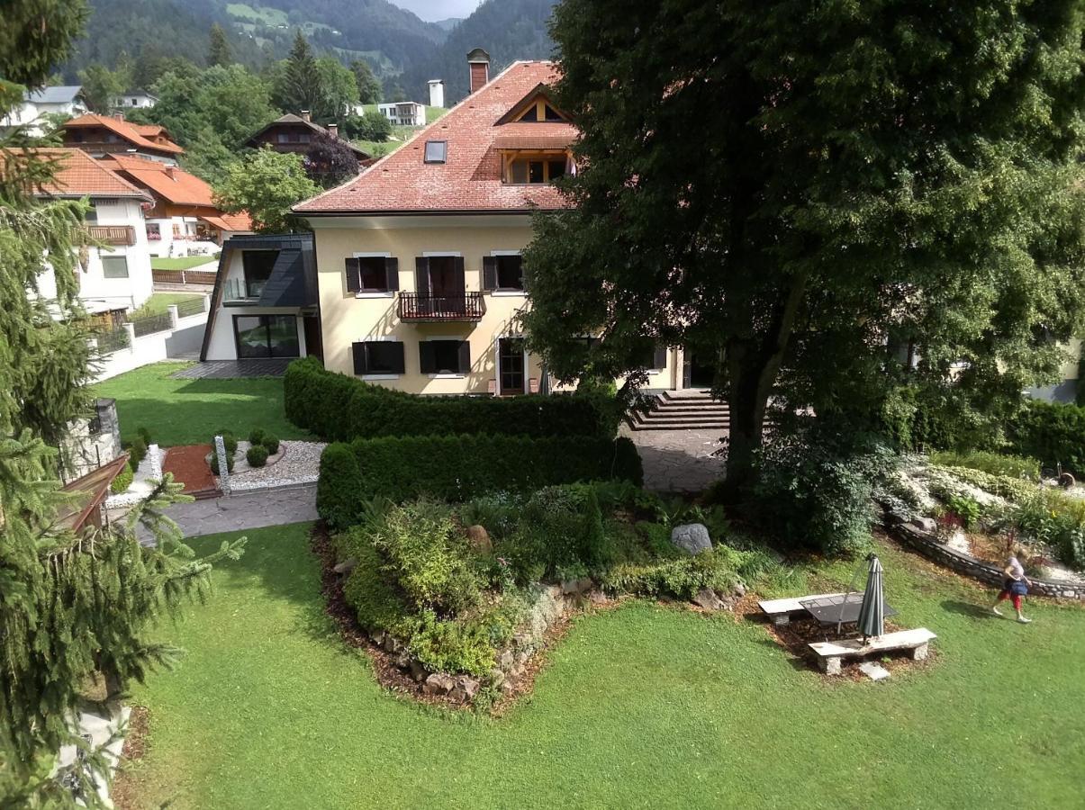 Garten- & Loggia-Appartement Herrenhaus Dellach im Drautal Εξωτερικό φωτογραφία